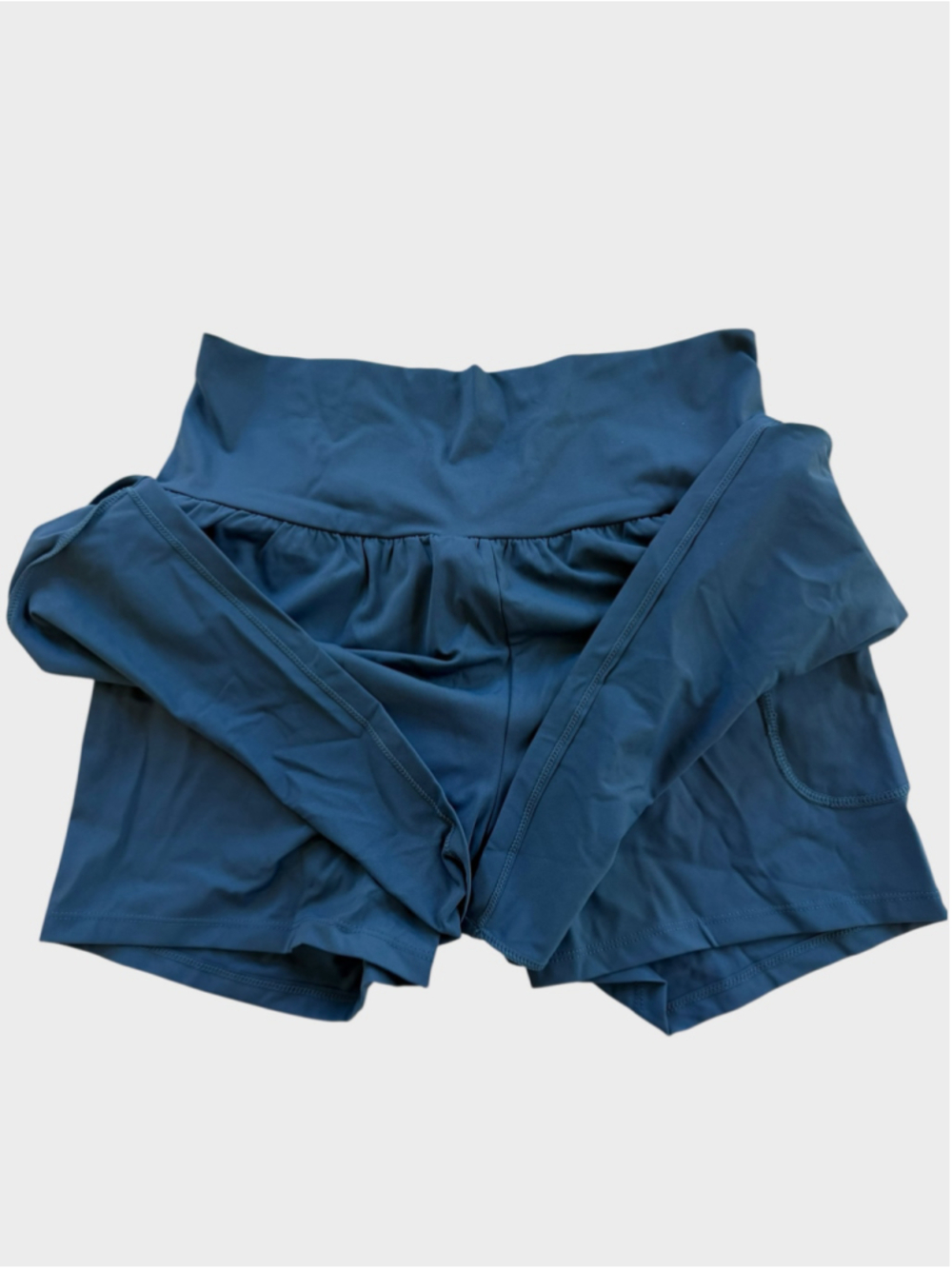 Size L (Long) Halara High Waisted Back Pocket & Side Hidden Pocket 2 in 1 Shorts - Picture 3 of 6